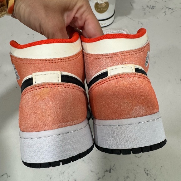 Nike Air Jordan - Picture 6 of 7